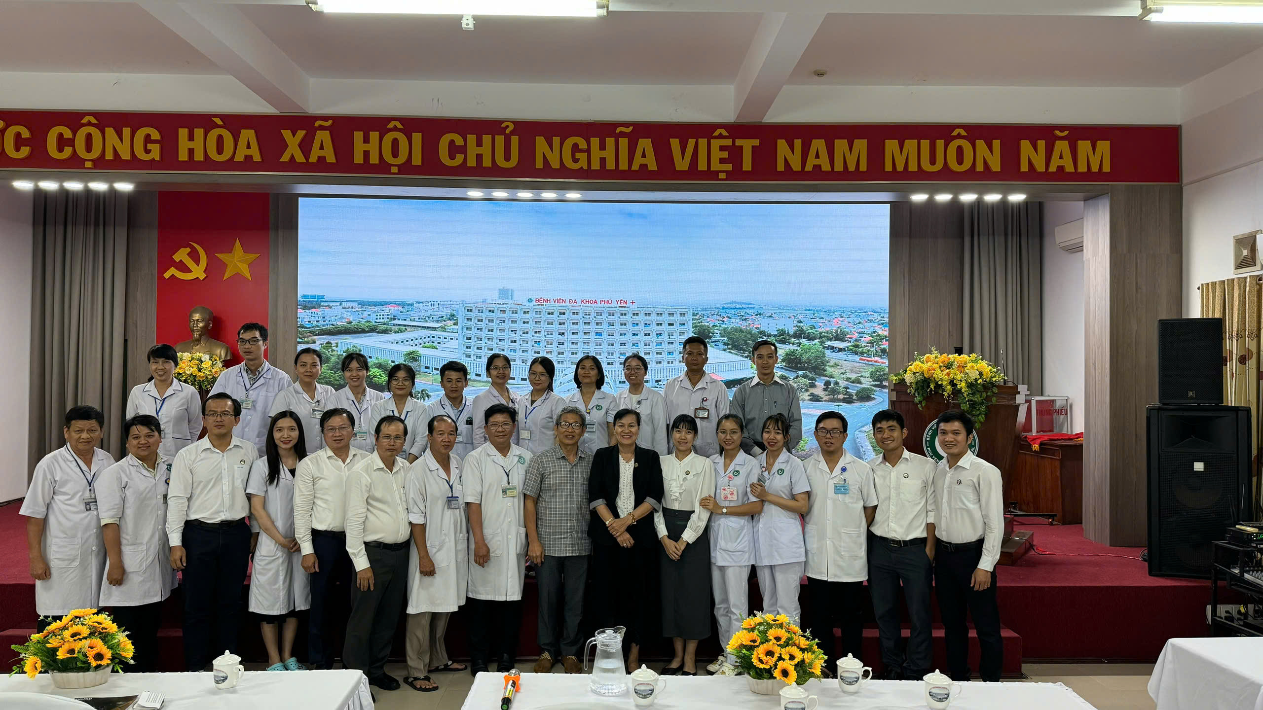 HỖ TRỢ ĐÁNH GIÁ MỨC CHẤT LƯỢNG PHÒNG XÉT NGHIỆM THEO QUYẾT ĐỊNH 2429 BỘ Y TẾ TẠI TỈNH PHÚ YÊN